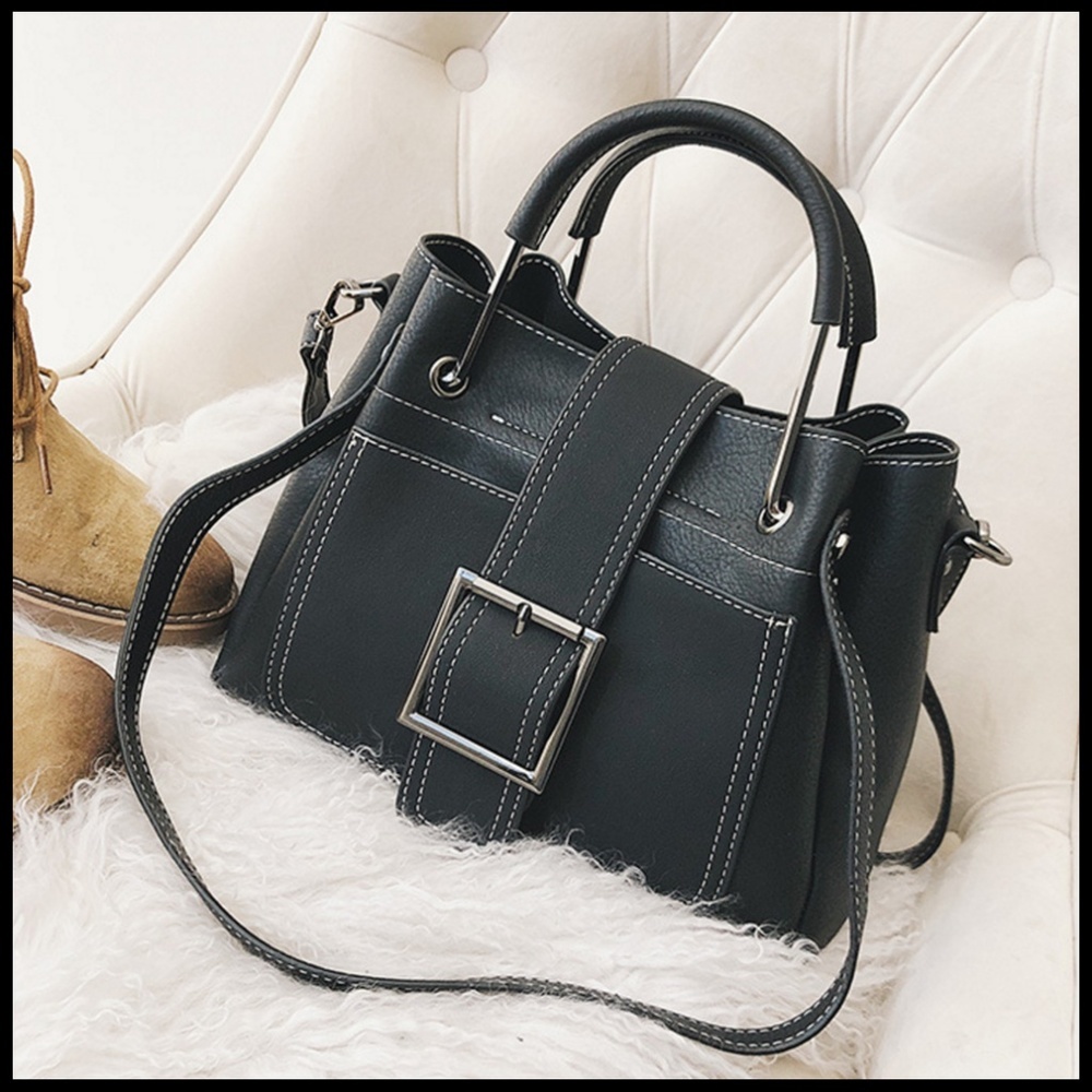 #NEW TURIN Crossbody B - Picture 2 of 7